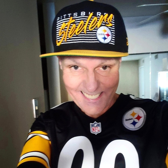 Meet your Posher, Rich - Picture 1 of 1